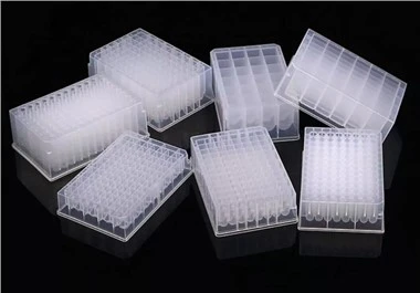 Tấm vi mạch giếng sâu